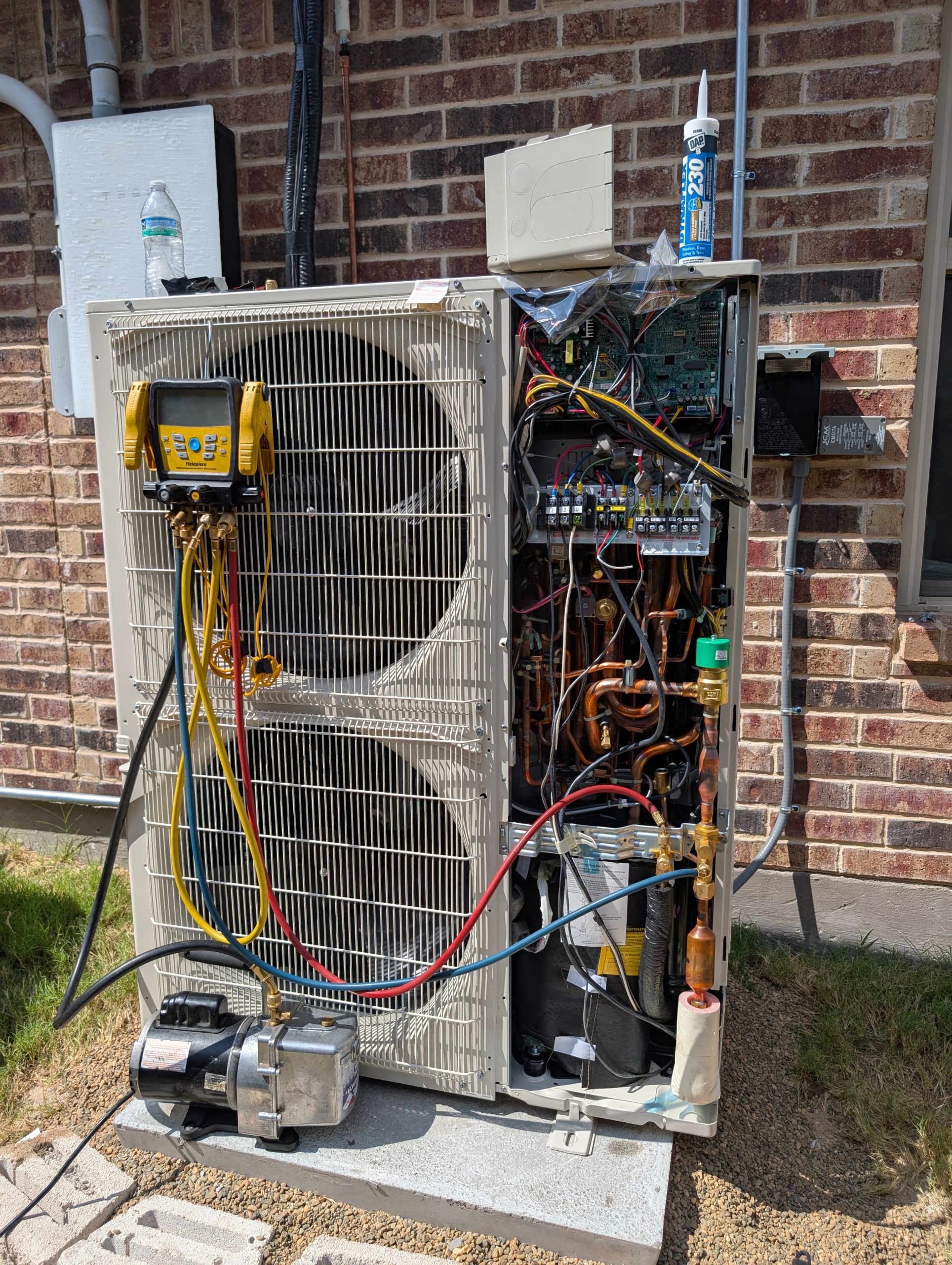 PXL_20250818_204740232